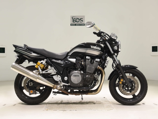Yamaha XJR1300 2017
