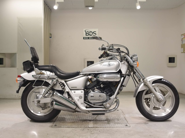 Honda MAGNA250 2001
