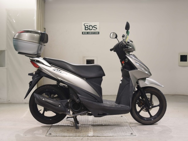 Suzuki ADDRESS V110