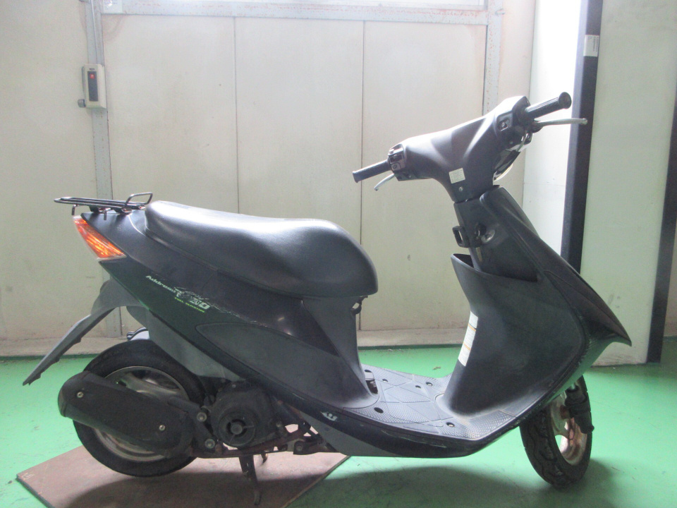 Suzuki ADDRESS V50