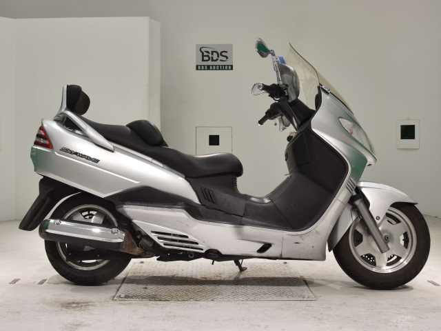 Suzuki SKYWAVE 250 2000