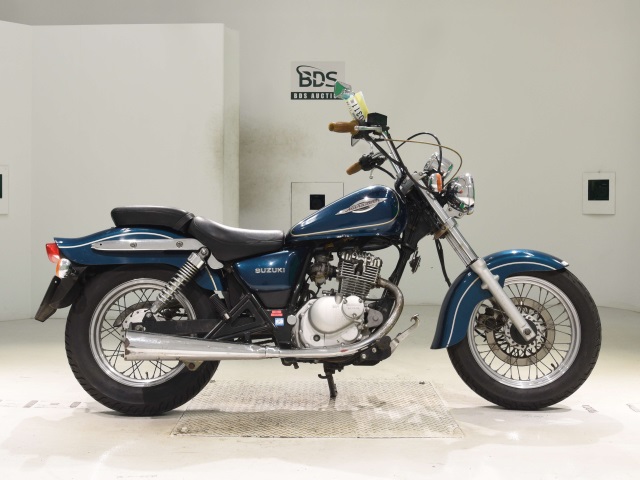 Suzuki MARAUDER125