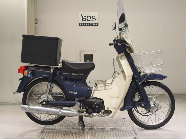 Honda C50 2008