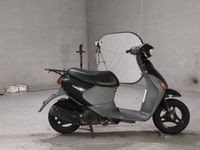Suzuki LETS4