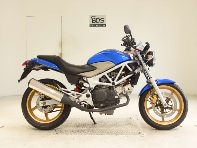 Honda VTR250 2009