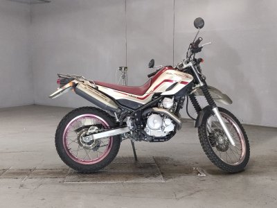 Yamaha SEROW XT250 2005