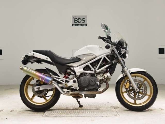 Honda VTR250 2011