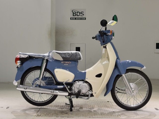 Honda C50-3 2025