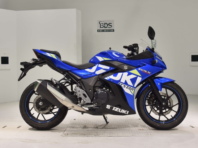 Suzuki GSX250R