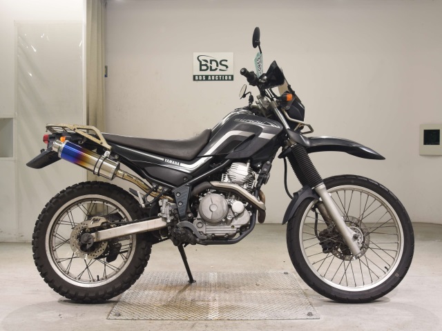 Yamaha SEROW XT250 2005