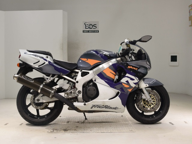 Honda CBR900RR 1996