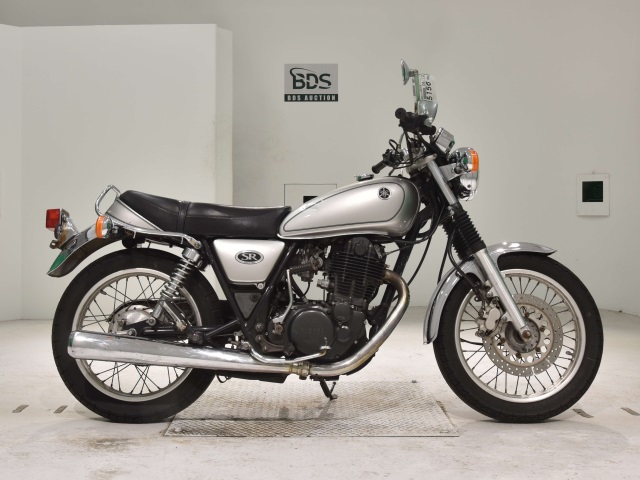 Yamaha SR400 2002