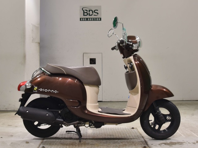 Honda GIORNO 2011