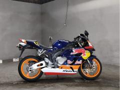 Honda CBR1000RR 2004