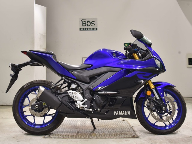 Yamaha YZF-R25A 2019