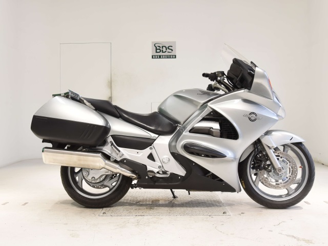 Honda ST1300 PAN EUROPEAN 2008