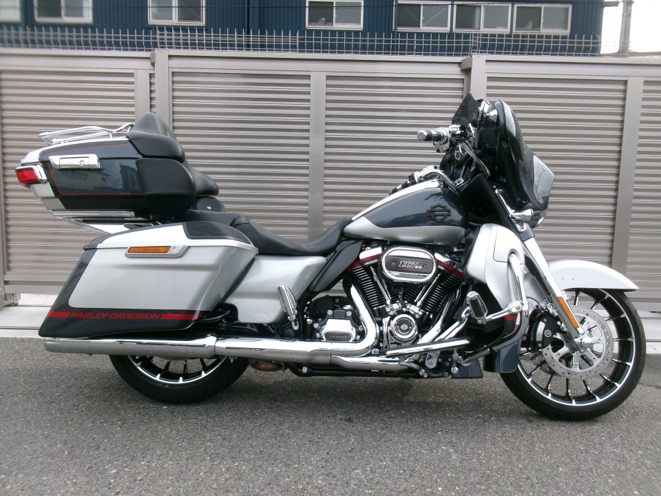 HD STREET GLIDE FLHXSE1800 2018