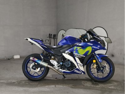 Yamaha YZF-R25 2015