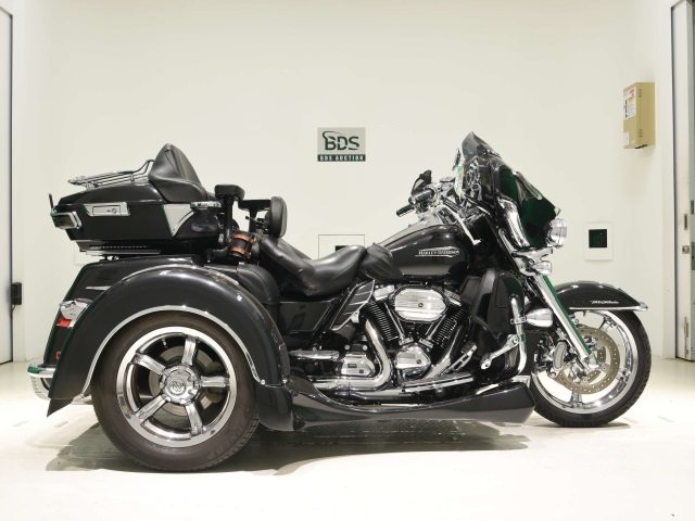 HD ELECTRA GLIDE FLHTCU1750 TRIKE 2018