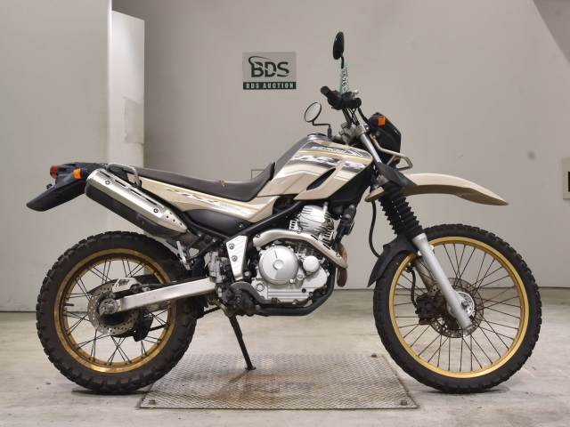 Yamaha SEROW XT250 2014