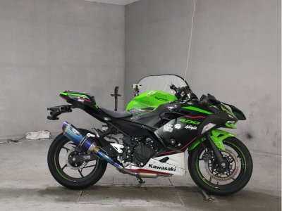Kawasaki NINJA400 2021