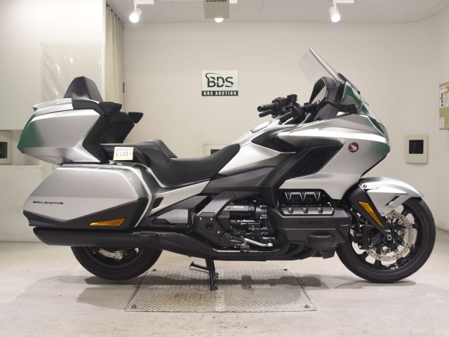 Honda GL1800 TOUR D 2025