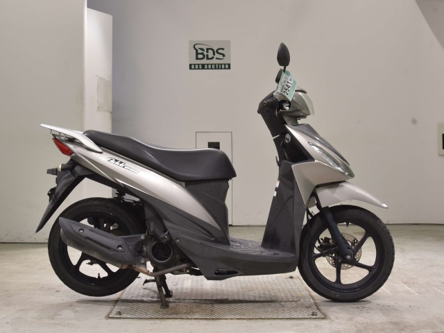 Suzuki ADDRESS V110