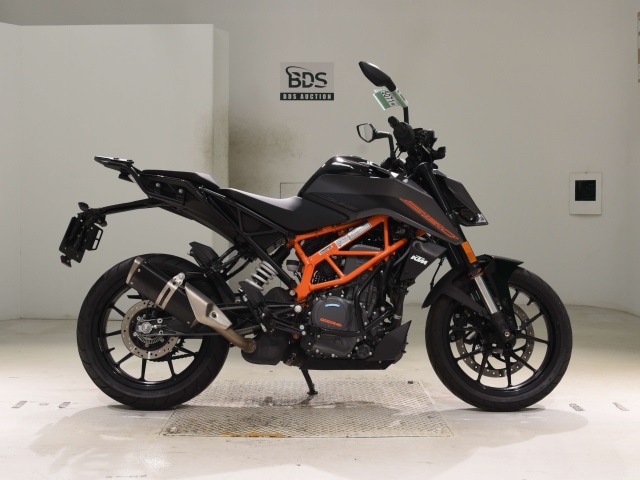 KTM 390 DUKE 2024
