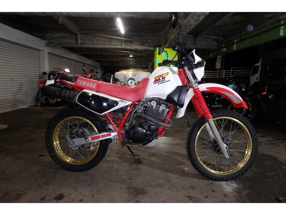Yamaha XT250 1983