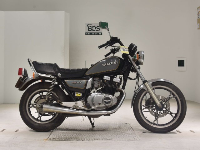 Suzuki GSX250L