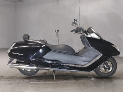 Yamaha MAGZAM