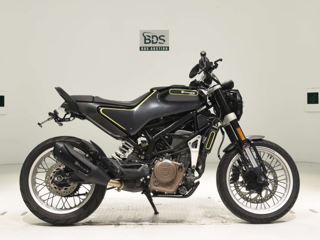 Husqvarna SVARTPILEN 401 2018