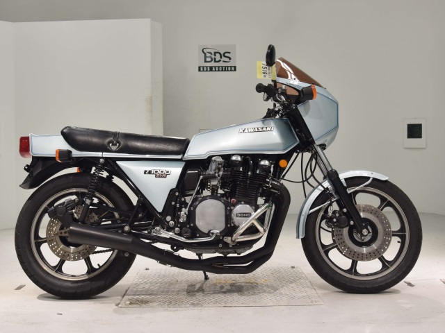 Kawasaki Z1-R 2015