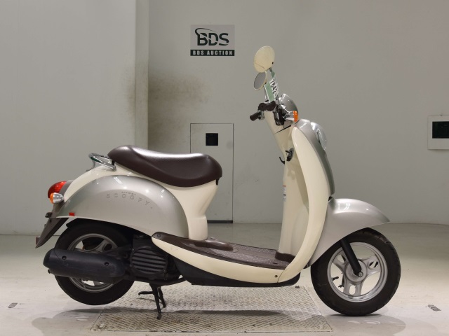 Honda SCOOPY50 2001
