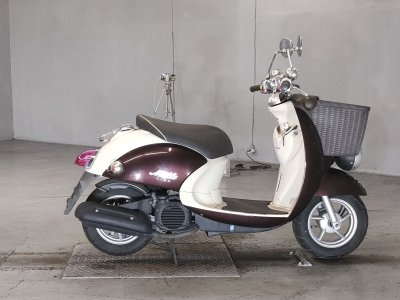 Yamaha VINO MORPHE 2015