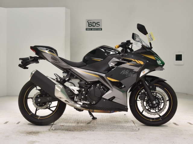 Kawasaki NINJA400 2022