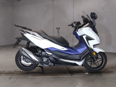 Honda FORZA 2021