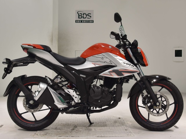 Suzuki GIXXER150