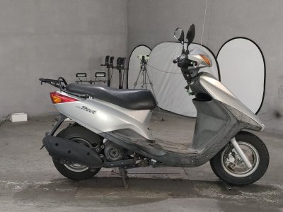 Yamaha AXIS TREAT 2011