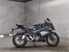 Suzuki GIXXER250SF