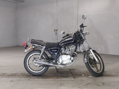 Suzuki GN125H 2015