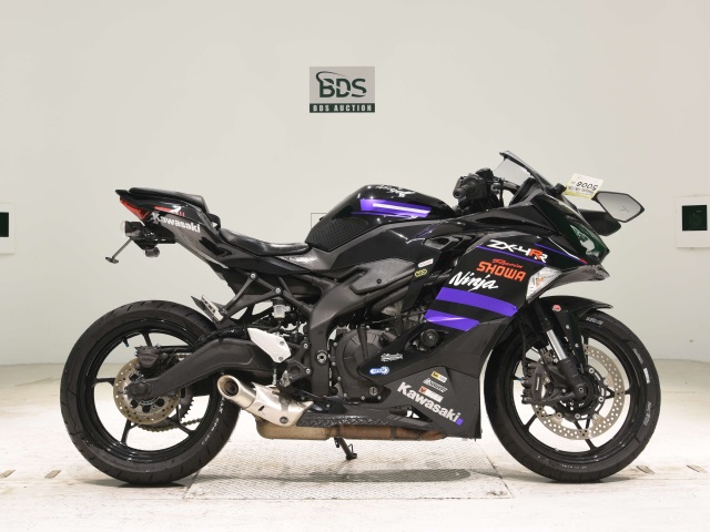Kawasaki NINJA ZX-25R 2021