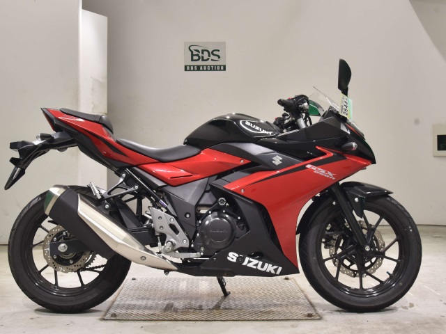 Suzuki GSX250R