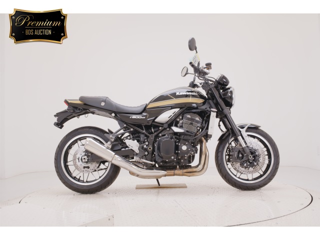 Kawasaki Z900RS 2021