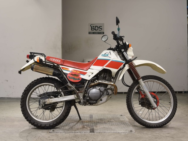 Yamaha SEROW XT225 1989