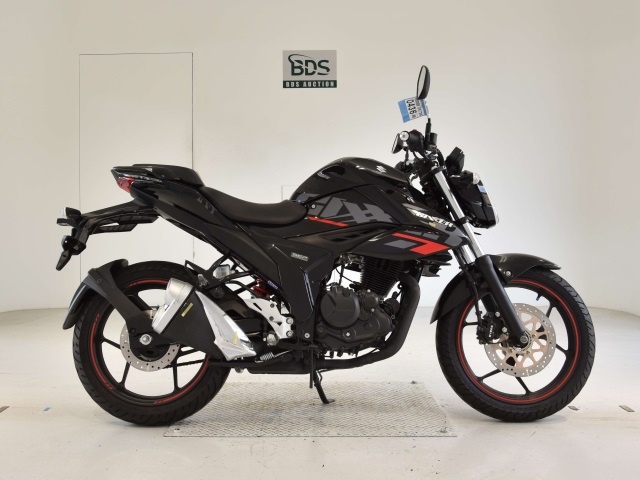 Suzuki GIXXER150