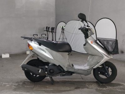 Suzuki ADDRESS V125