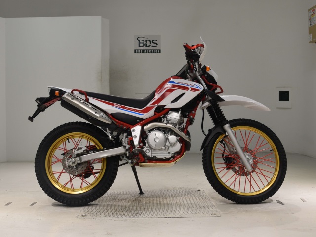 Yamaha None 2020
