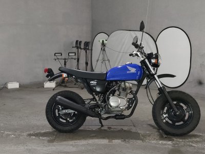 Honda APE50 2009