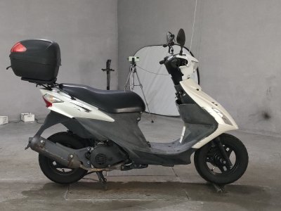 Suzuki ADDRESS V125